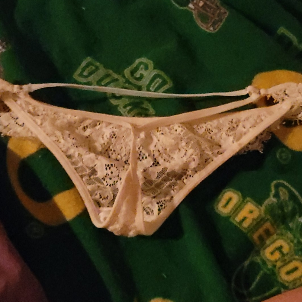 Thong - Picture 2 of 2